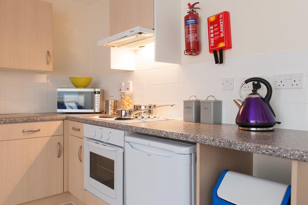 Apartment Mcdonald Road